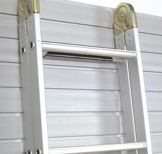 Slatwall Baskets & Hooks